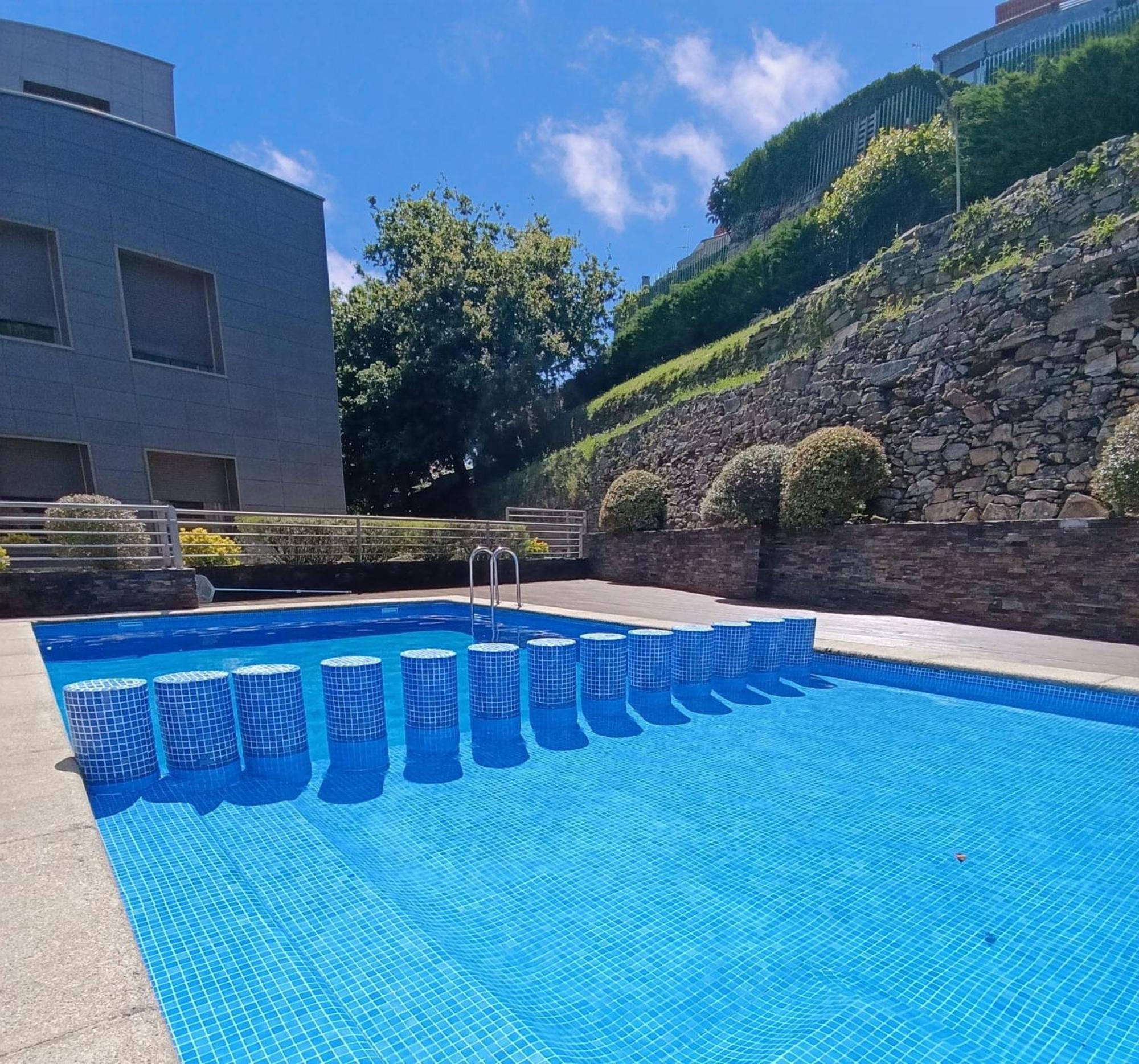 Atico Chill-Out De Lujo Con Piscina Y Parking Gratis Apartment Vigo Exterior photo