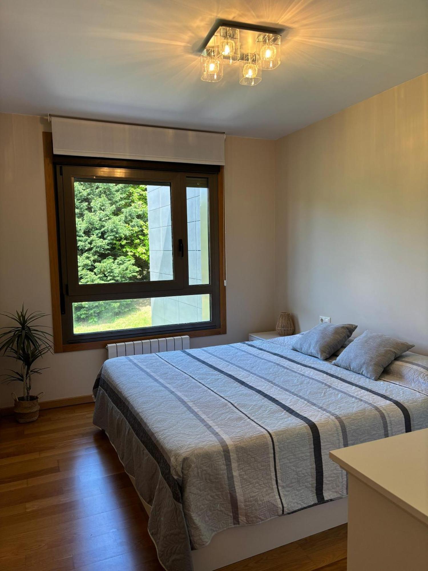 Atico Chill-Out De Lujo Con Piscina Y Parking Gratis Apartment Vigo Exterior photo